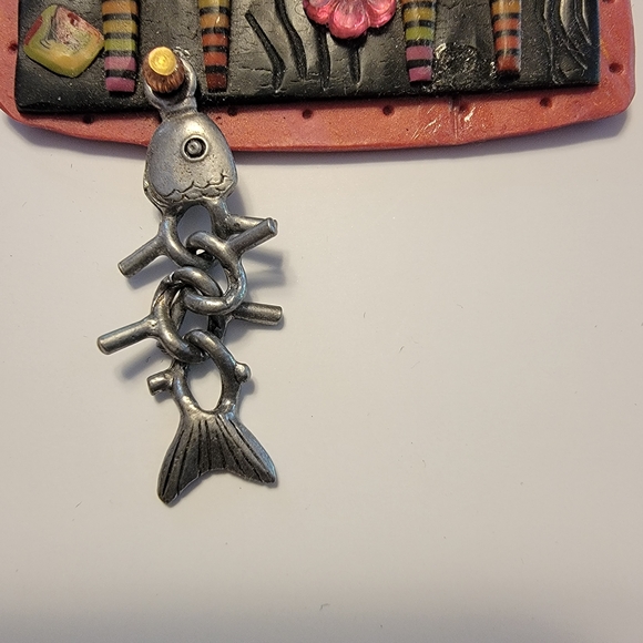 Colorful Striped Cat Brooch with Fish Charm - Picture 2 of 5